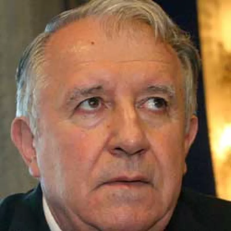 Conservatorii isi tradeaza iar partenerii de Coalitie