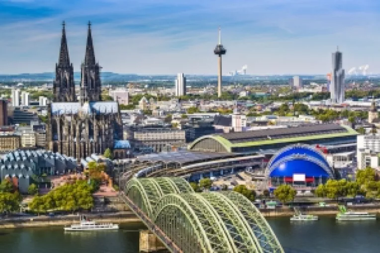 Descopera civilizatia germana cu Paralela 45