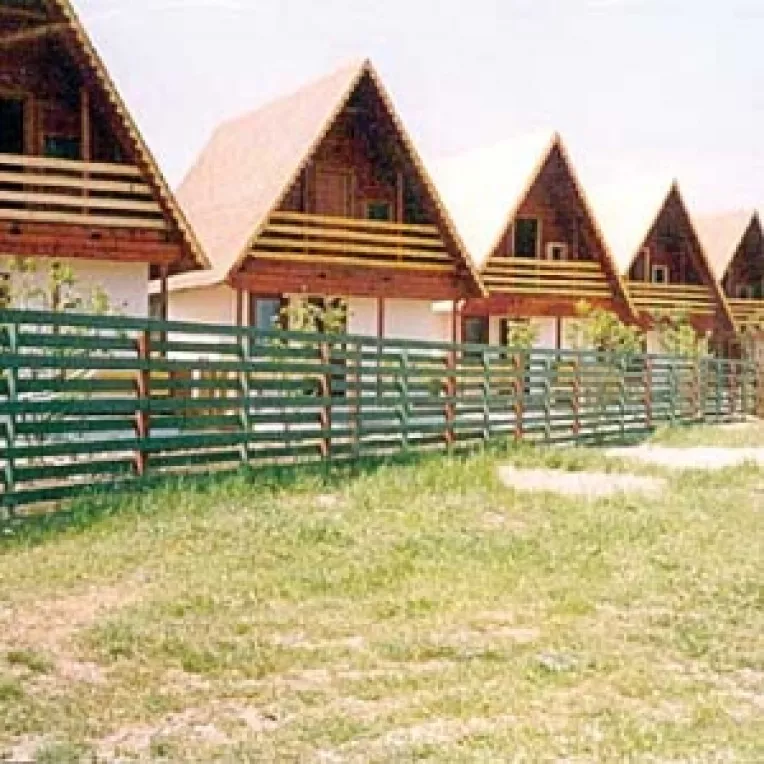 Locurile de cazare pentru 2008, contractate la Bursa Litoral
