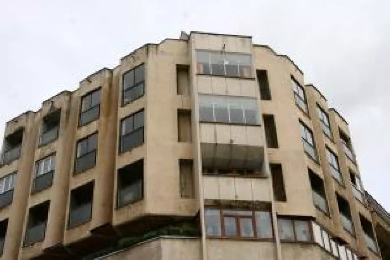 Politele facultative pentru locuinte se vand mai bine decat cele obligatorii