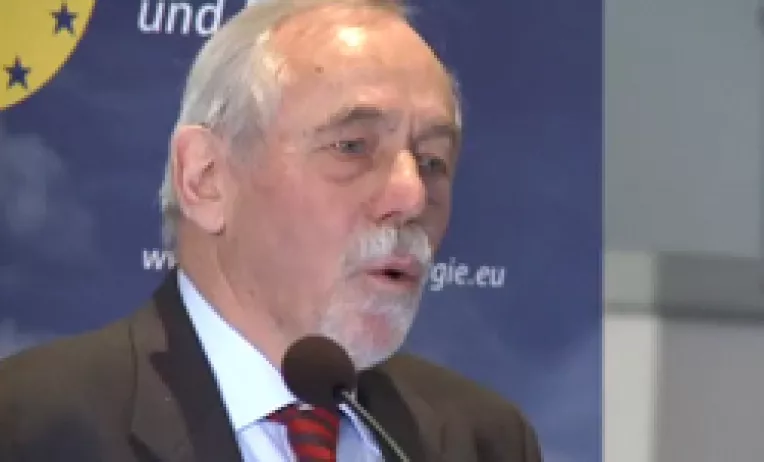 Profesor dr. Friedrich Karl Ewert: Incalzirea globala este falsa, in realitate este o RACIRE GLOBALA!