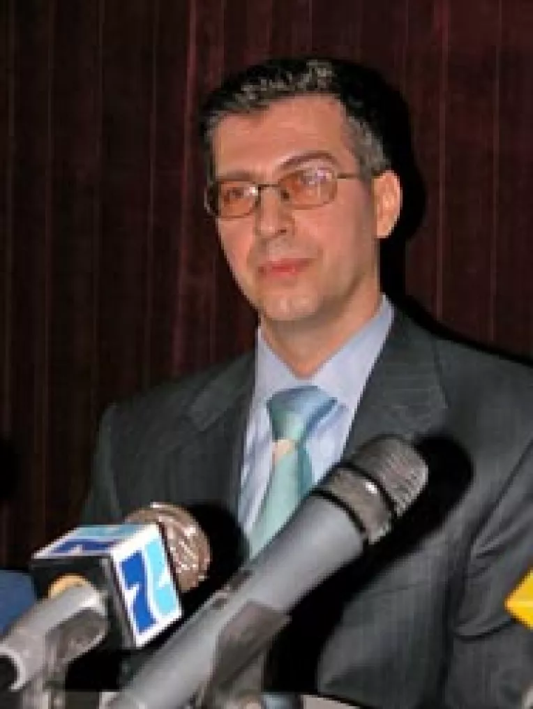 Salariul mediu net, in crestere cu 23,5%