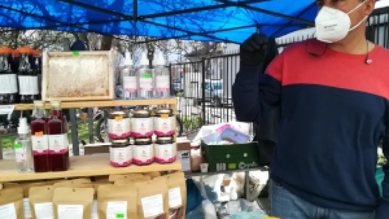 Supliment de Aronia, pudra de catina si otet de trandafiri, la Sanatatea din plante, la targul din curtea MTR