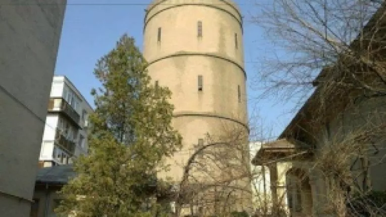 Un vechi vestigiu de arhitectura urbana: Turnul de Apa din municipiul Calarasi